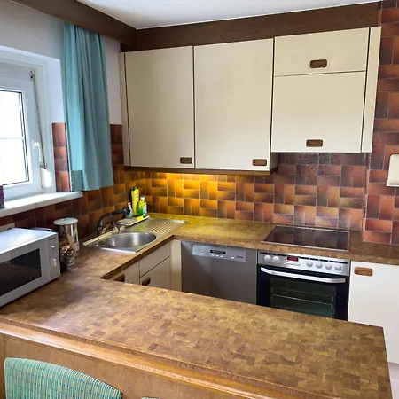 4-zimmer-wohnung Mit Terrasse 公寓 *