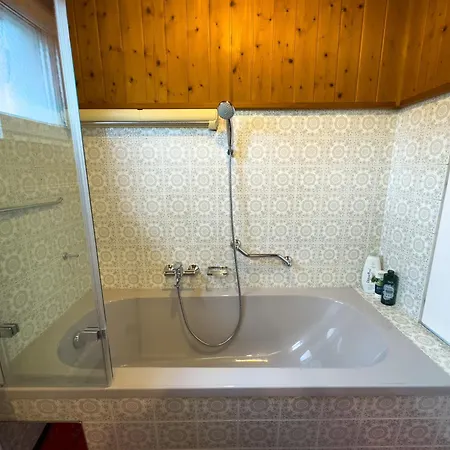 4-zimmer-wohnung Mit Terrasse 公寓 *