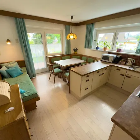 公寓 4-zimmer-wohnung Mit Terrasse *